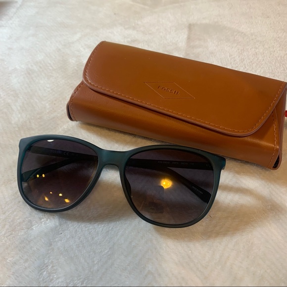 Green Fossil Sunglasses - Picture 1 of 10